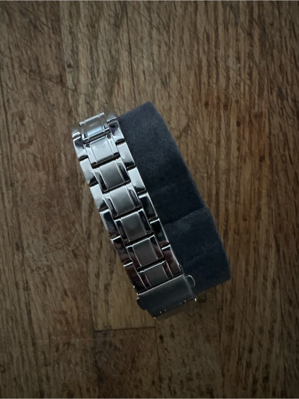 Carvelle by Bulova